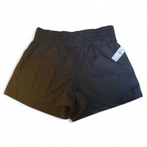 NWT Old Navy Women's Black Running Shorts Sz Med StretchTech High Rise Quick Dry